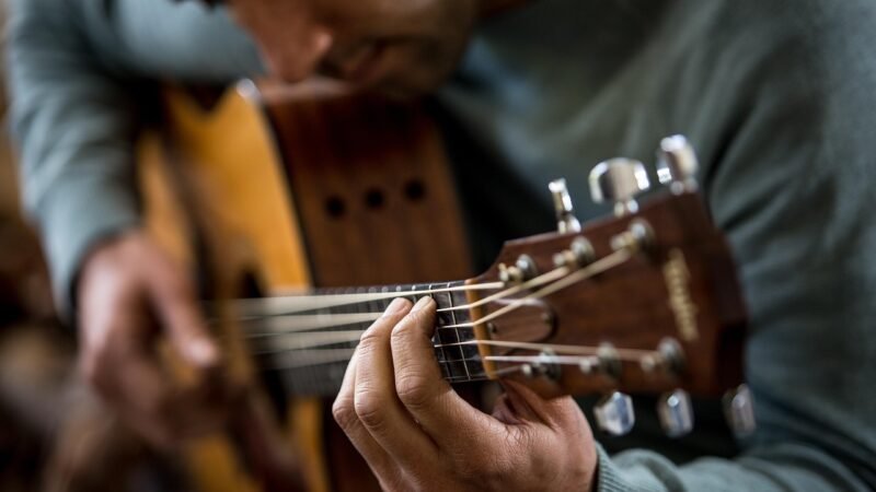 Decifrando o Violão: Como Ler Diagramas de Acordes e Entender a Música por Trás Deles