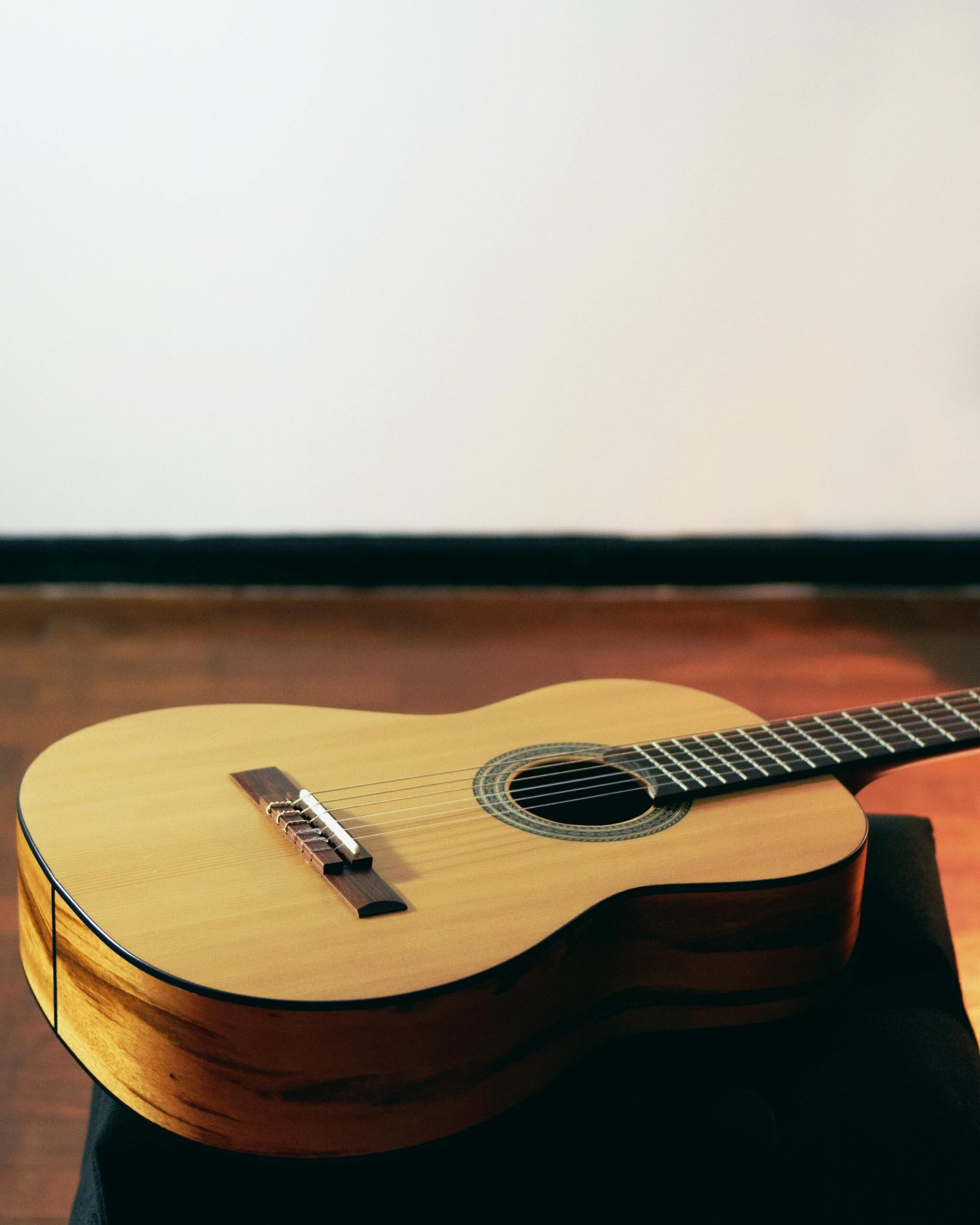 Como o Violão Pode Transformar Sua Saúde Mental e Emocional